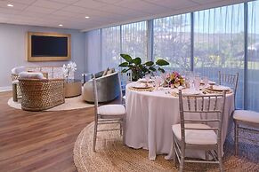 OUTRIGGER Kona Resort & Spa