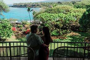 OUTRIGGER Kona Resort & Spa