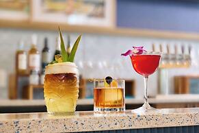 OUTRIGGER Kona Resort & Spa