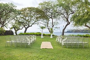 OUTRIGGER Kona Resort & Spa