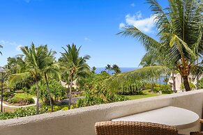 OUTRIGGER Kona Resort & Spa