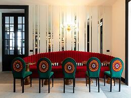 Esquisse Boutique Hotel