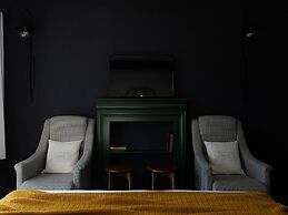 Esquisse Boutique Hotel