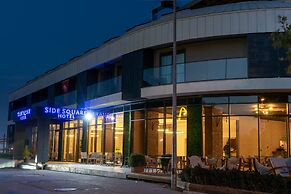 Side Square Hotel