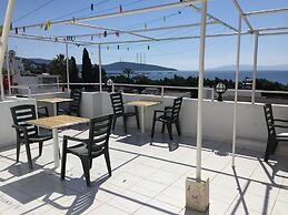 R House Hotel