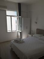 R House Hotel