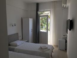 R House Hotel
