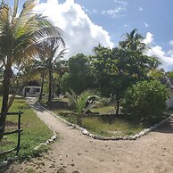 Kilimani Kwetu Beach Hotel