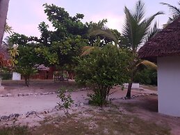 Kilimani Kwetu Beach Hotel