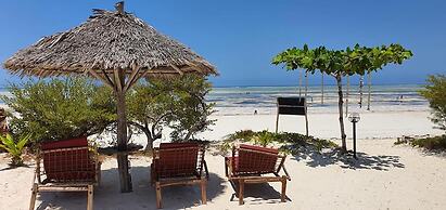 Kilimani Kwetu Beach Hotel