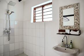 Kilimani Kwetu Beach Hotel