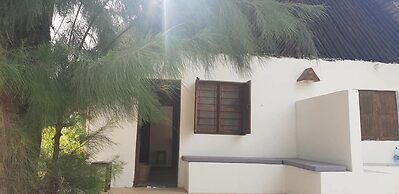 Kilimani Kwetu Beach Hotel