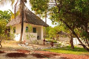 Kilimani Kwetu Beach Hotel