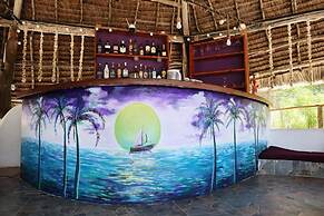 Kilimani Kwetu Beach Hotel