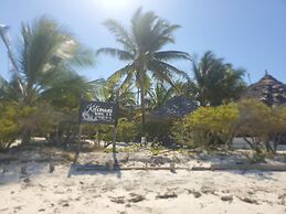 Kilimani Kwetu Beach Hotel