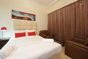 Beautiful Studio Walking Distance to Dubai Mall