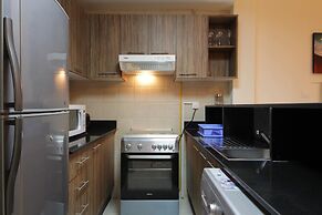 Beautiful Studio Walking Distance to Dubai Mall