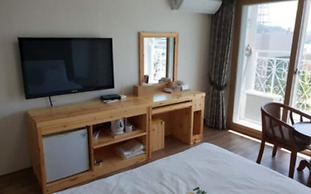 Hawaii Hotel