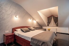 Villa Maki