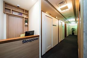 Sleepover Terminal 3, Concourse C – formerly sleep ‘n fly