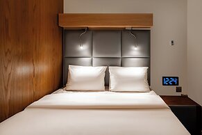 Sleepover Terminal 3, Concourse C – formerly sleep ‘n fly
