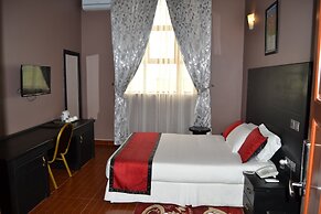 Panone Hotel Boma