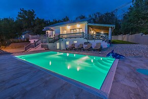 Villa Stingray