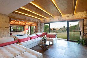 Villa Madera