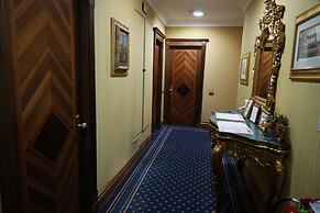 Luxury Floor