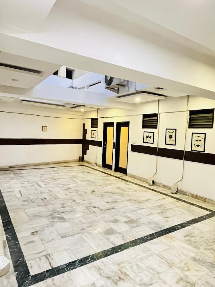 Hotel Pathik
