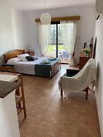 Seashell Apartments