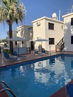 Seashell Apartments