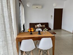 Seashell Apartments