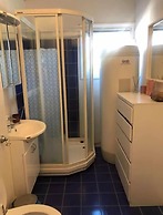 StayPlus Central Five Bedroom Home