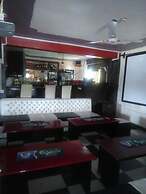 Lakers Tavern Lounge