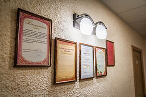 Cherniy Mys Hotel