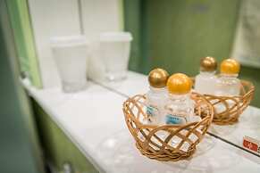 Cherniy Mys Hotel