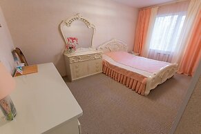 Cherniy Mys Hotel