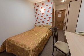 Cherniy Mys Hotel
