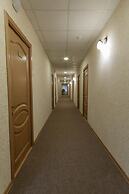 Cherniy Mys Hotel