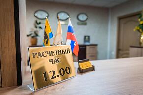 Cherniy Mys Hotel
