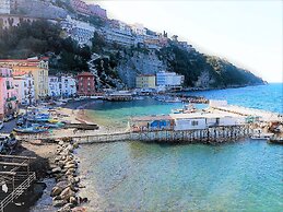 Al Mare Apartment