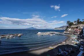 Al Mare Apartment