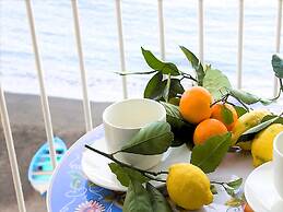 Al Mare Apartment