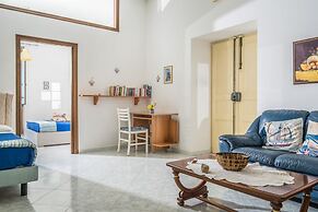 Al Mare Apartment