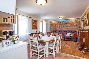 Stone House San Pelegrin