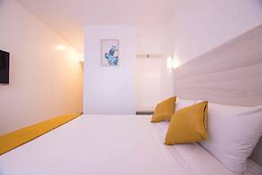 Symphony Hotel