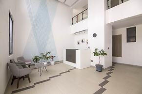 Symphony Hotel