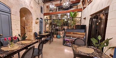 Lulu Boutique Hotel