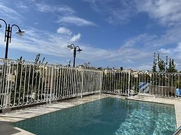 Lulu Boutique Hotel